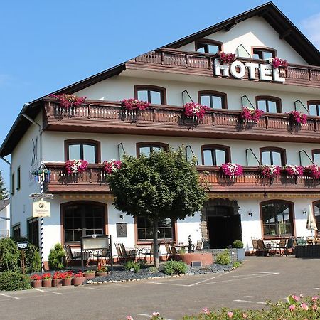Hotel Zur Moselbruecke Schweich Ngoại thất bức ảnh