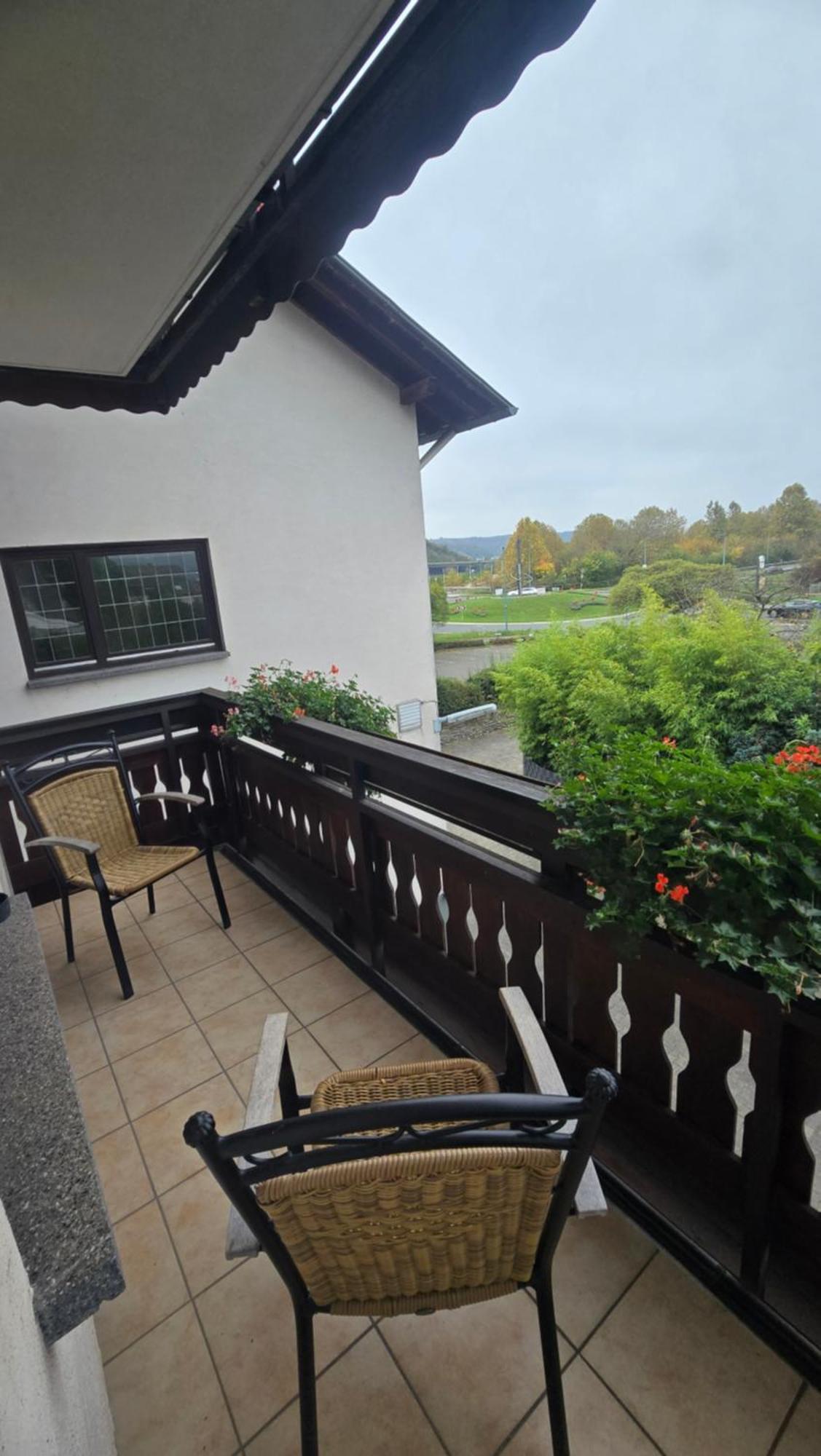 Hotel Zur Moselbruecke Schweich Ngoại thất bức ảnh